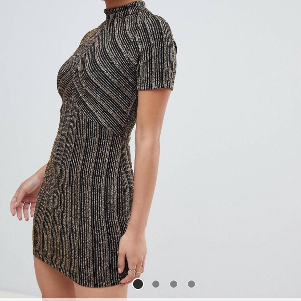 💋Host Pick💋 ASOS Black/gold mini dress